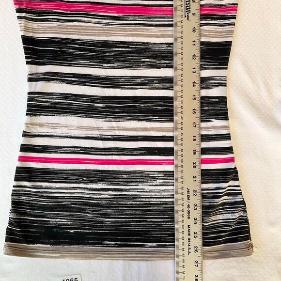Dana Buchman Women’s Sleeveless Stretchy Stripes Blouse size XS, Black & White - Picture 4 of 6